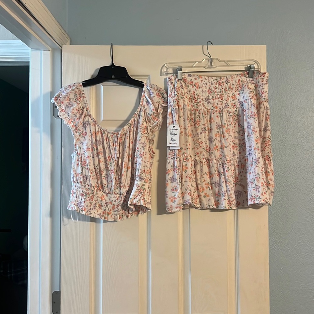 Two piece set